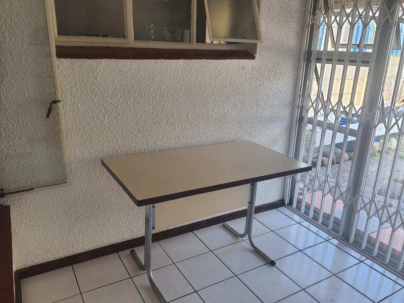 To Let 1 Bedroom Property for Rent in Sarepta Western Cape
